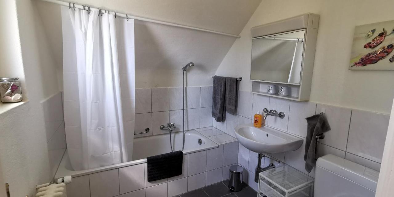 Helvetia 2 Zimmer Apartment Mit Parkplatz ซูริก ภายนอก รูปภาพ